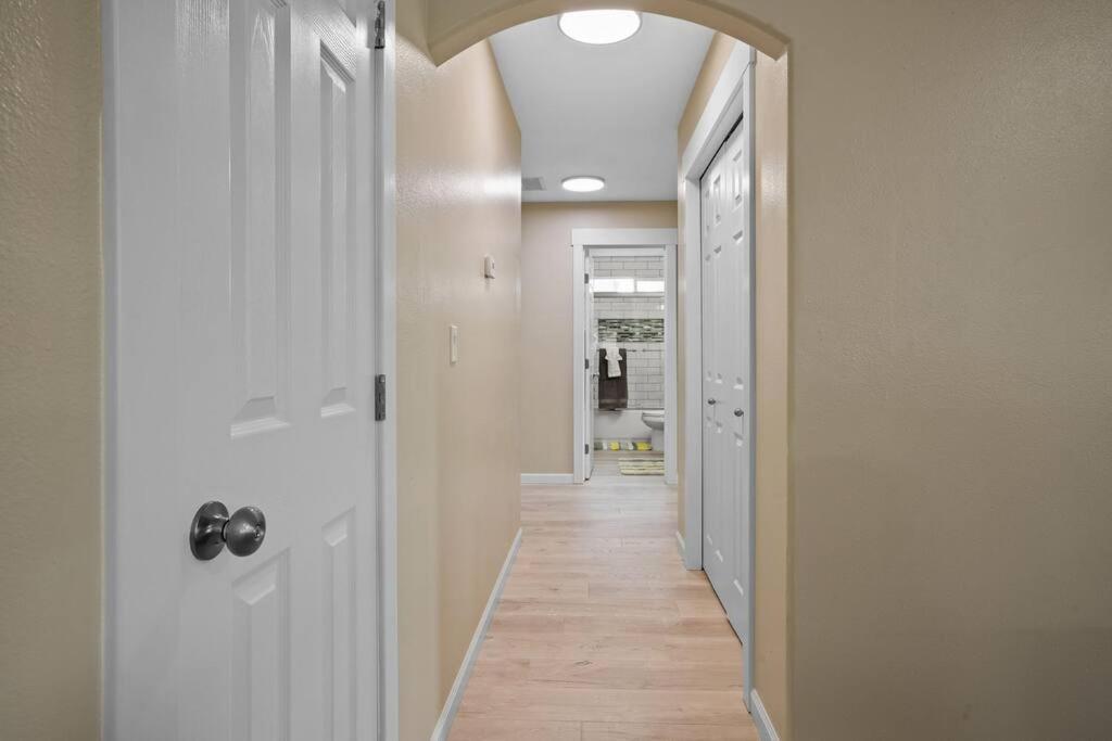 Remodeled, Charming Retreat On The City's Doorstep Сasa de vacaciones Boise